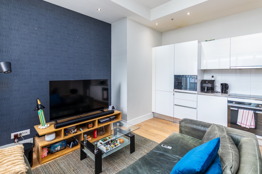 To Let 1 Bedroom Property for Rent in Cape Town City Centre Western Cape